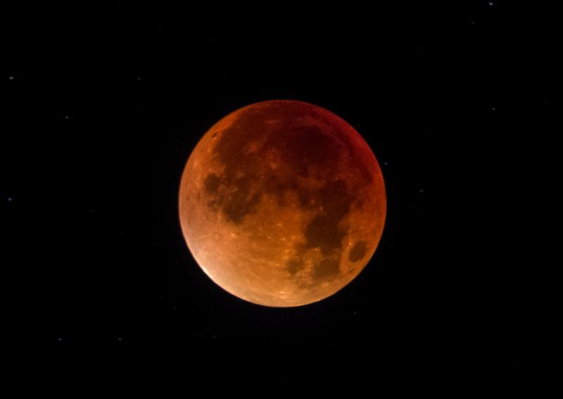 eclipsed moon