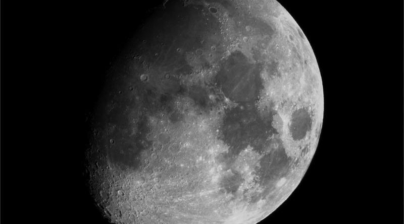 moon_20191107_2104_ndj